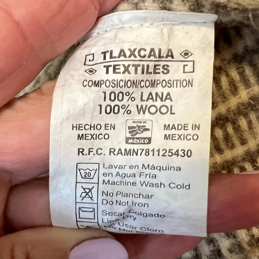 Beige Plaid Fringe Poncho built-in scarf one size pure wool